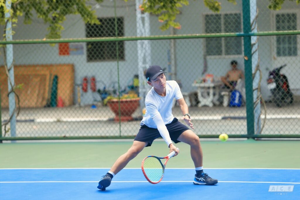world class tennis forehand
